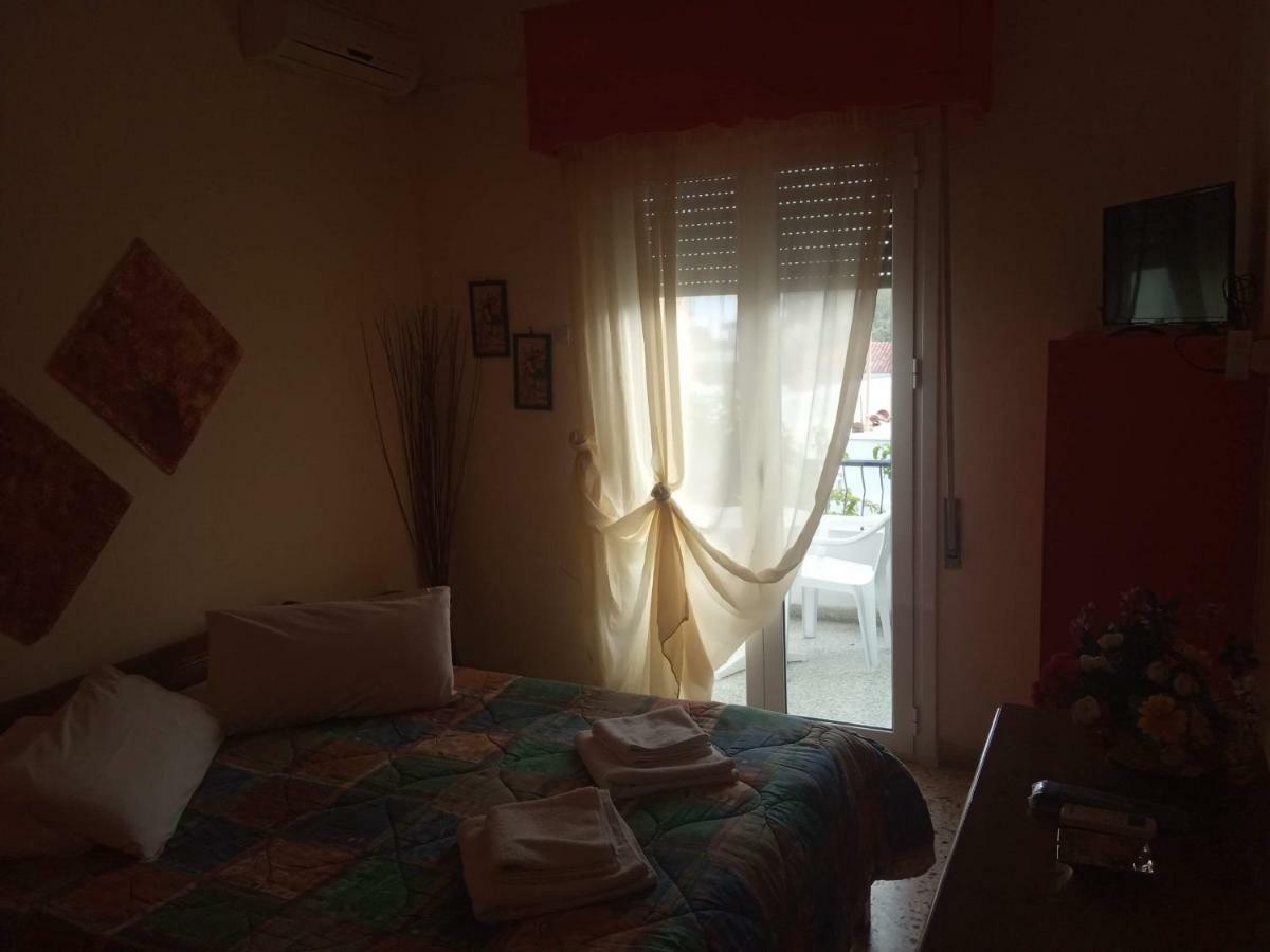 Captain's Apartment *