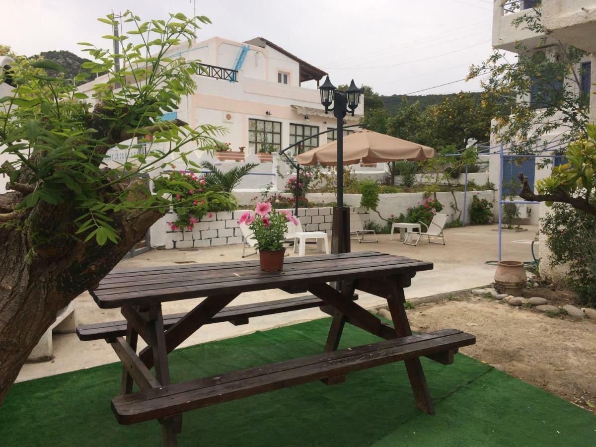 Isidora Hotel