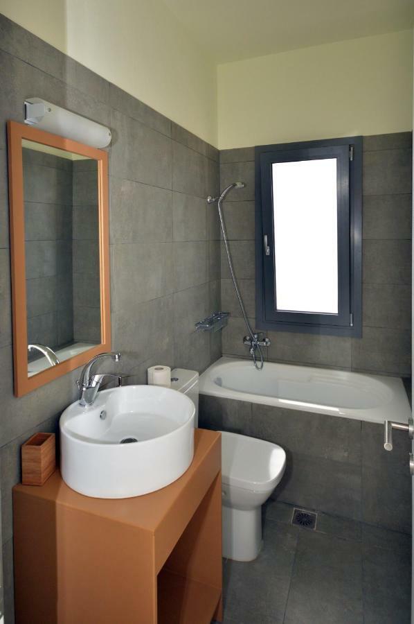 Aegina Bed & Culture Apartment