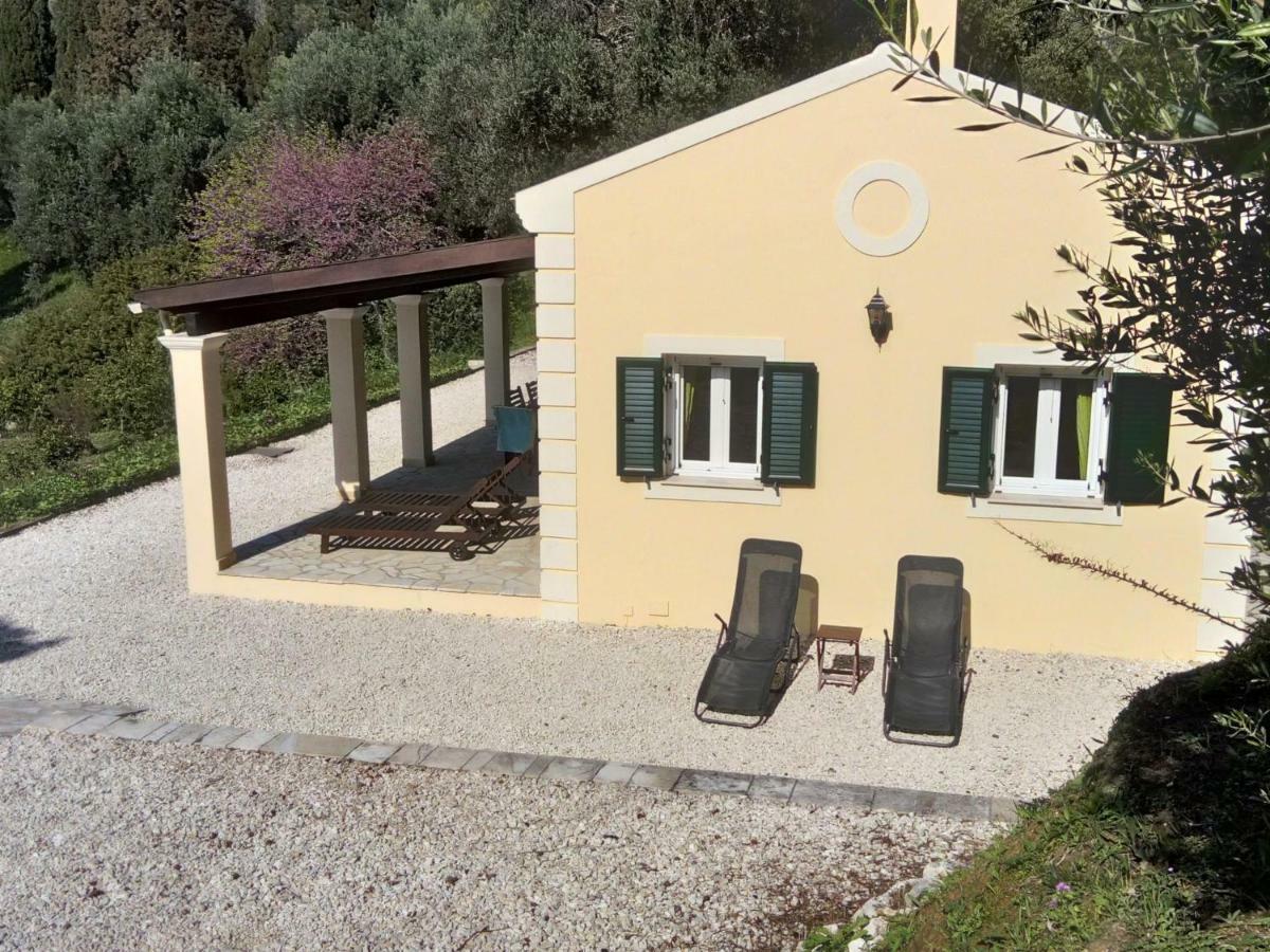 Villa With Stunning Views Near