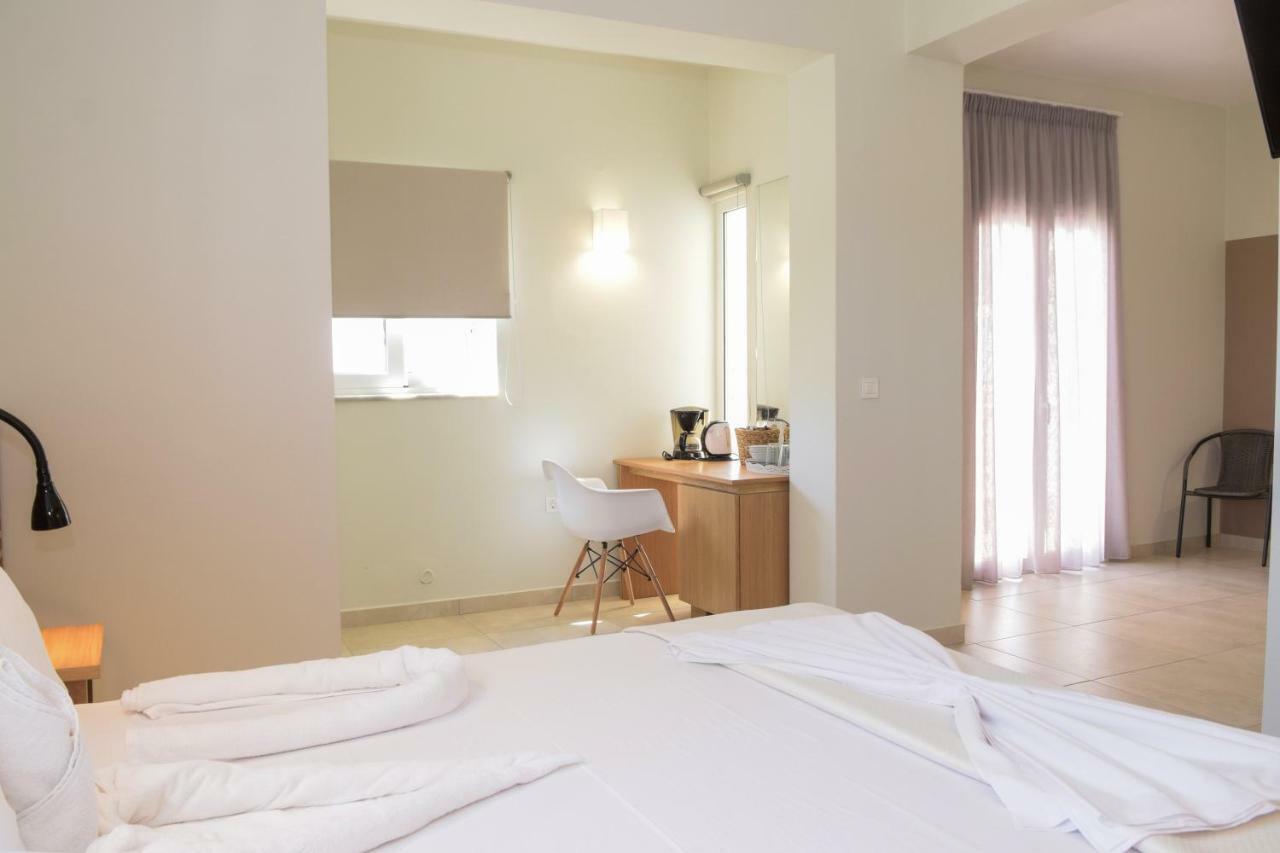 Mithos Premium Aparthotel Agia Marina (Crete)