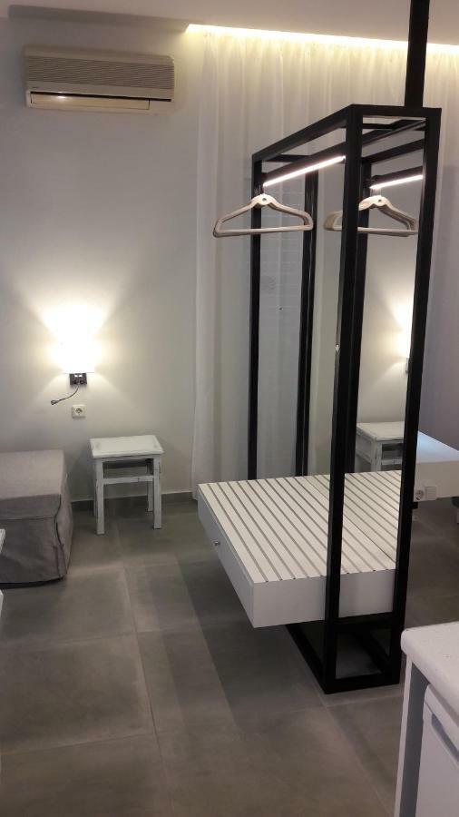 Niriides Aparthotel