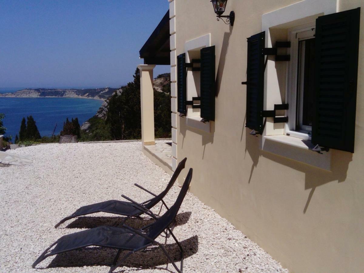 With Stunning Views Near Afionas
