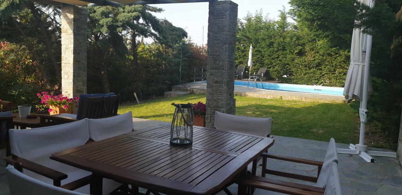 Sunny Sani Luxury Villas *