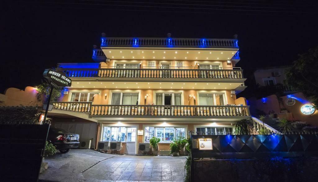Aparthotel Mouse Island