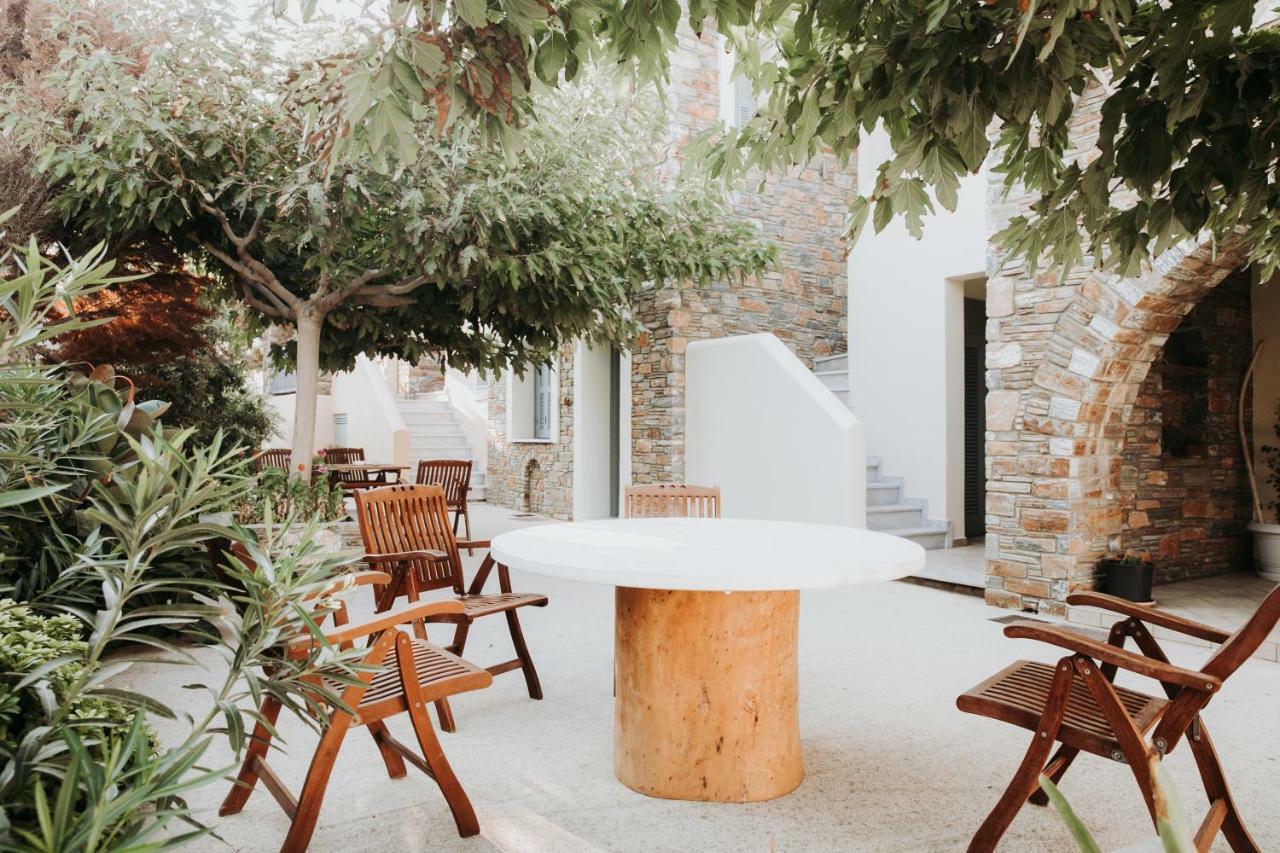 Aparthotel Augustis Ormos (Andros)