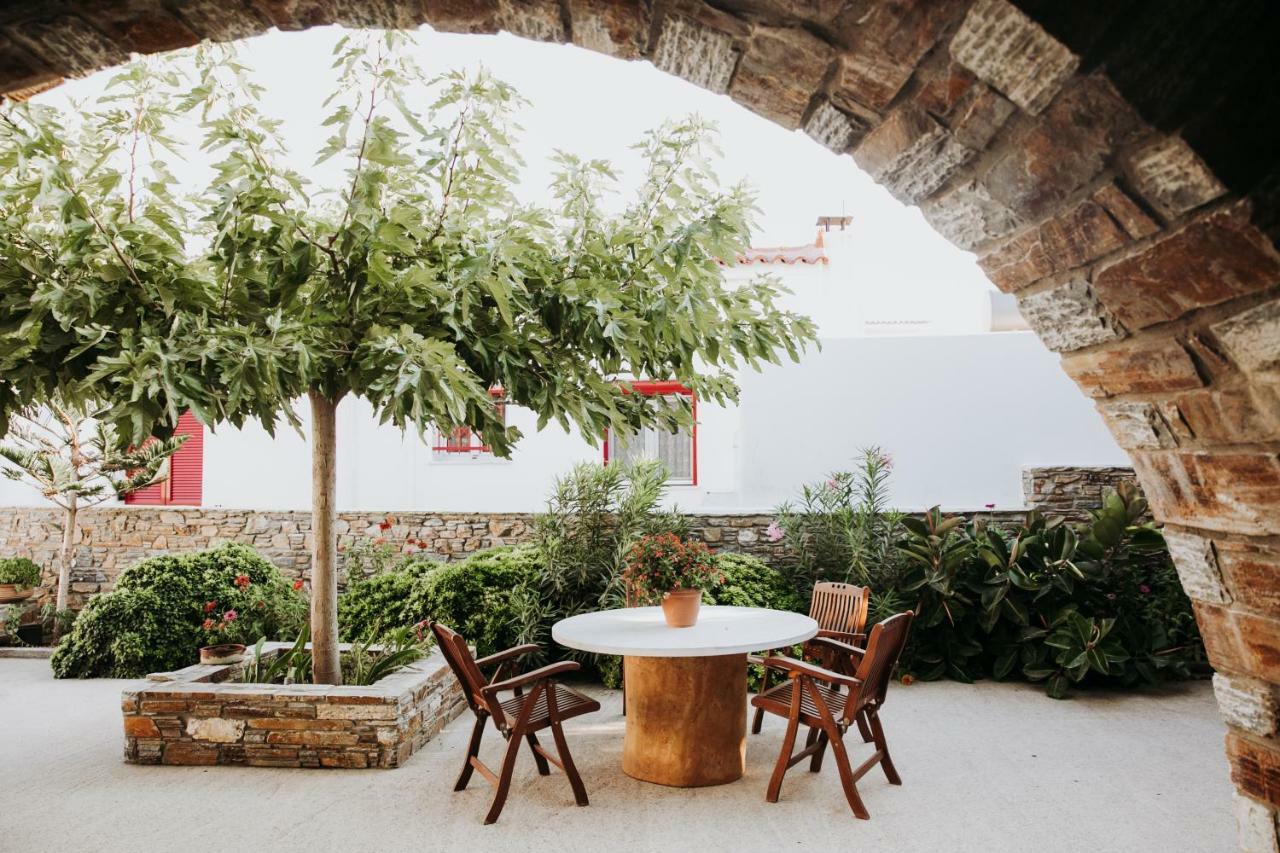 Augustis Ormos (Andros)