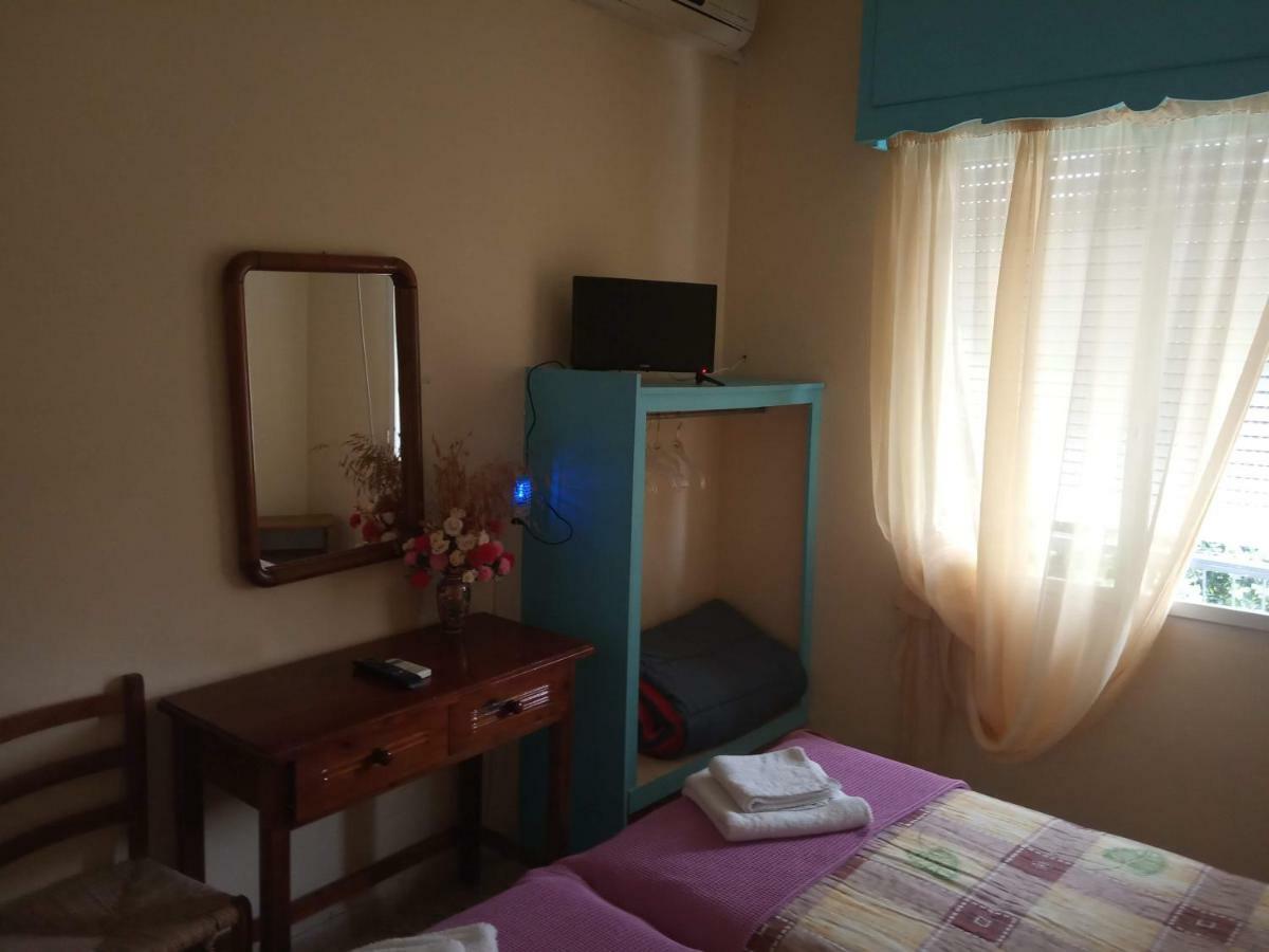 Captain's Apartment *