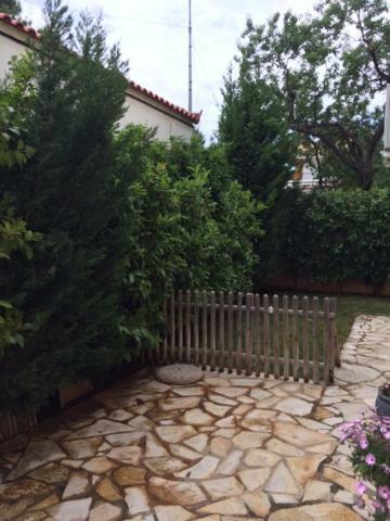 Quiet Bright House Next To The Sea In Villa