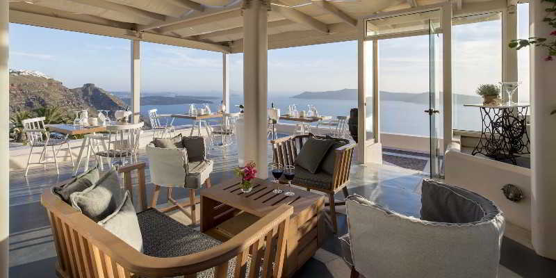 Pantheon Deluxe 4* Imerovigli (Santorini)