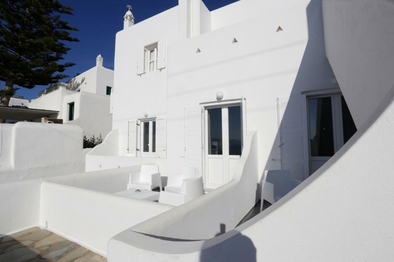 Morfoula's 2*