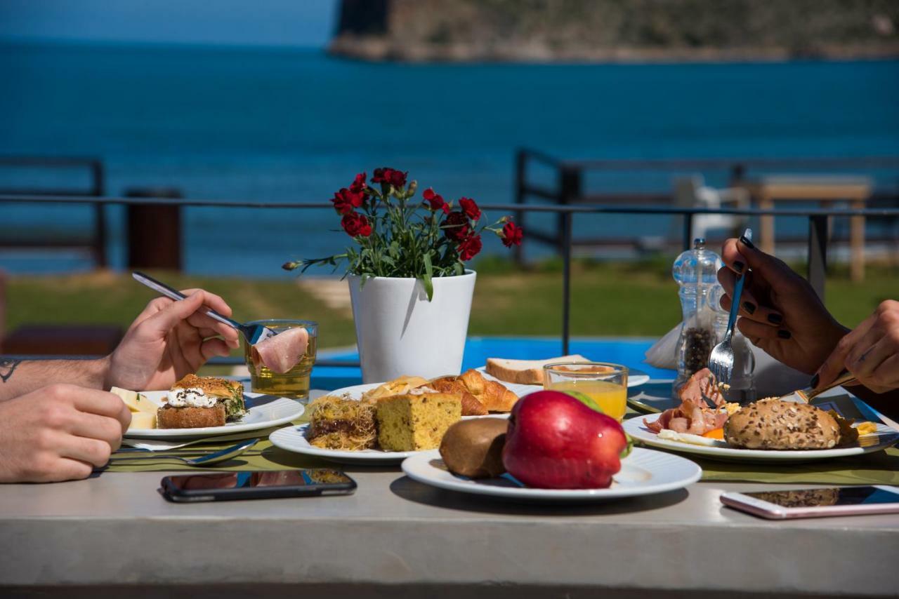 Elia Hotel 4*