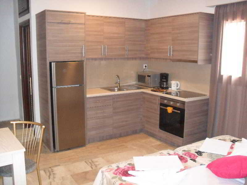 Hotel Attalos &