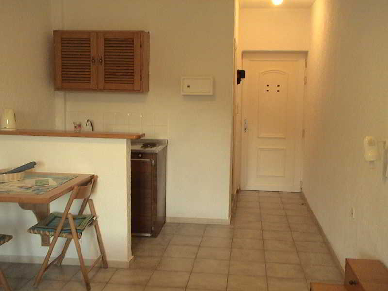 Aparthotel Elite 2*