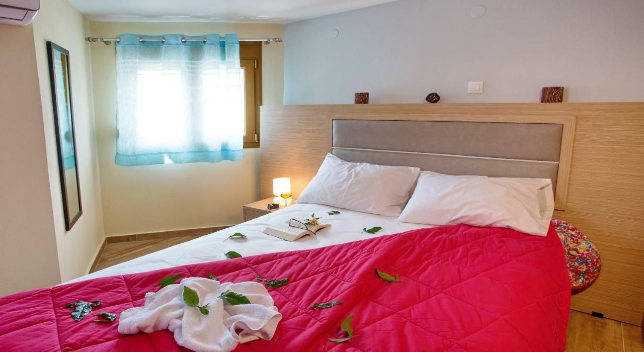 Guest house Rent House Karavi *