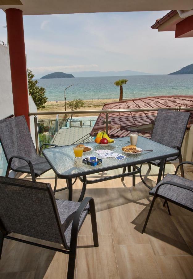 Rent House Karavi *