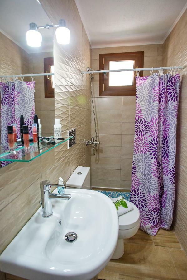 Rent House Karavi Nea Iraklitsa