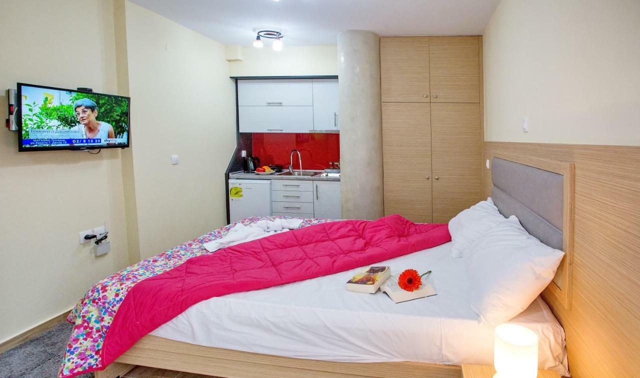Guest house Rent House Karavi *