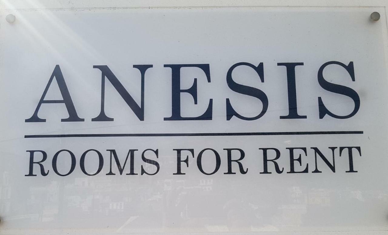 Anesis *