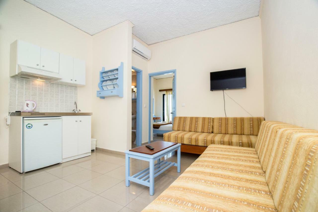 Mandy Aparthotel