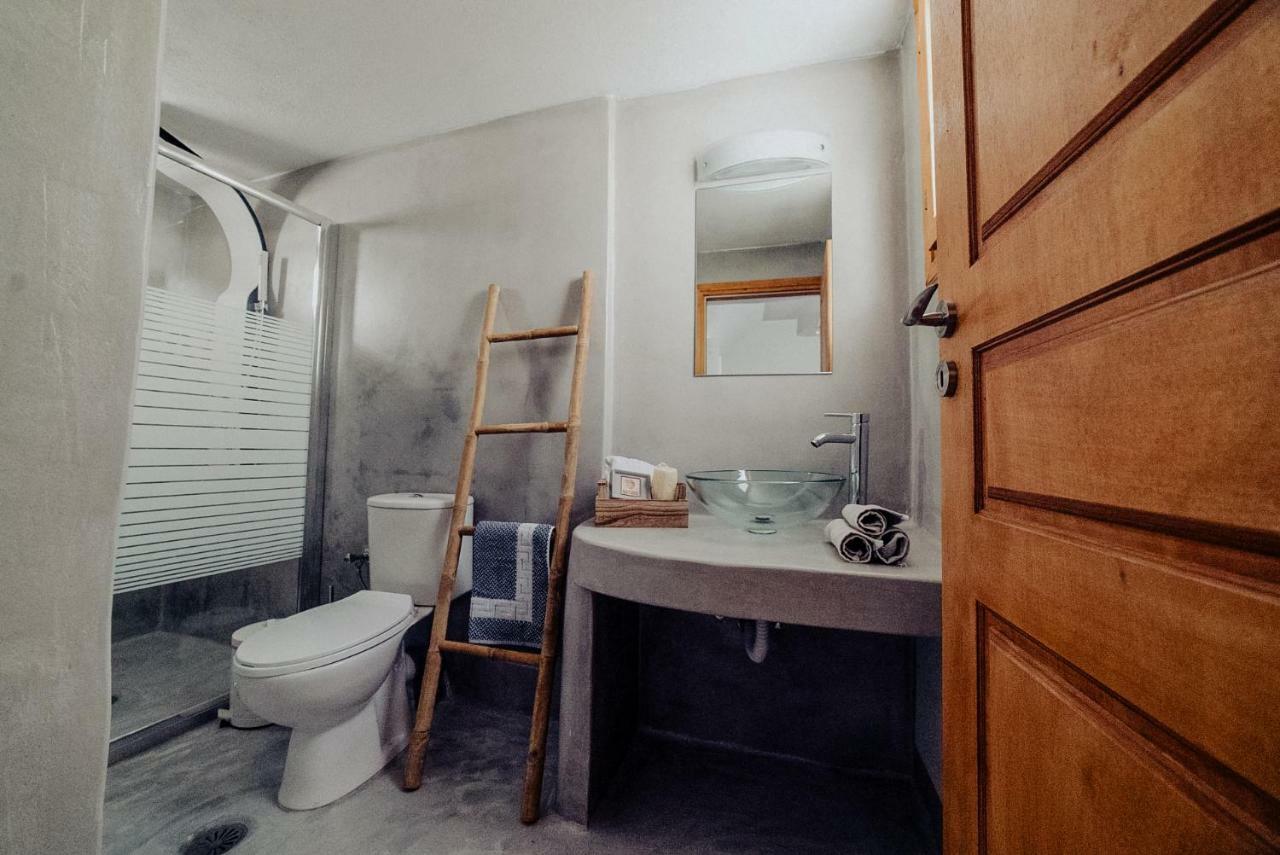 Pueblo Viejo Kamari (Santorini)