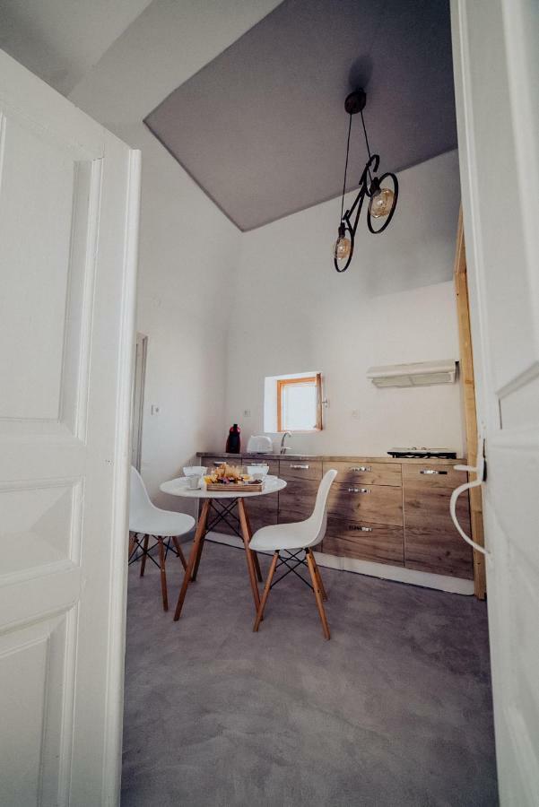 Pueblo Viejo Holiday home Kamari (Santorini)