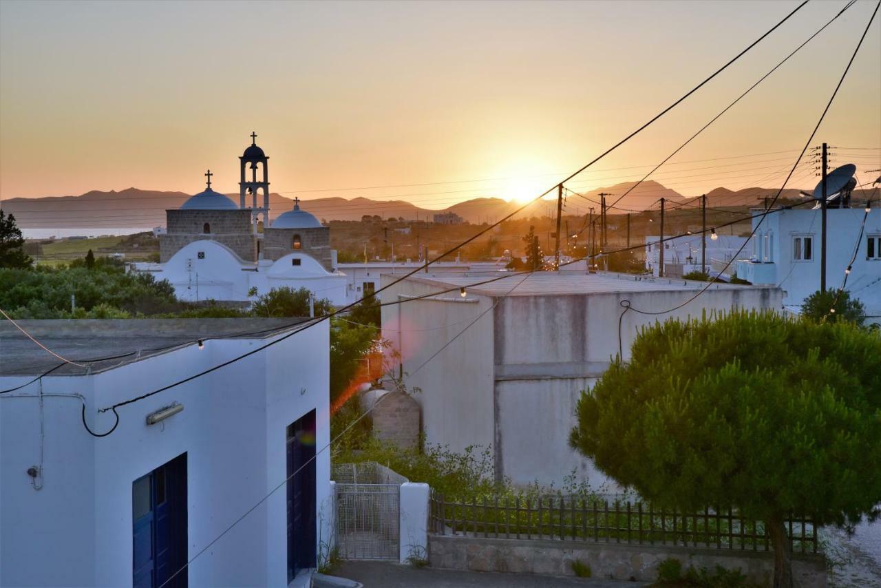 Guest house Avra Milos Zefiria