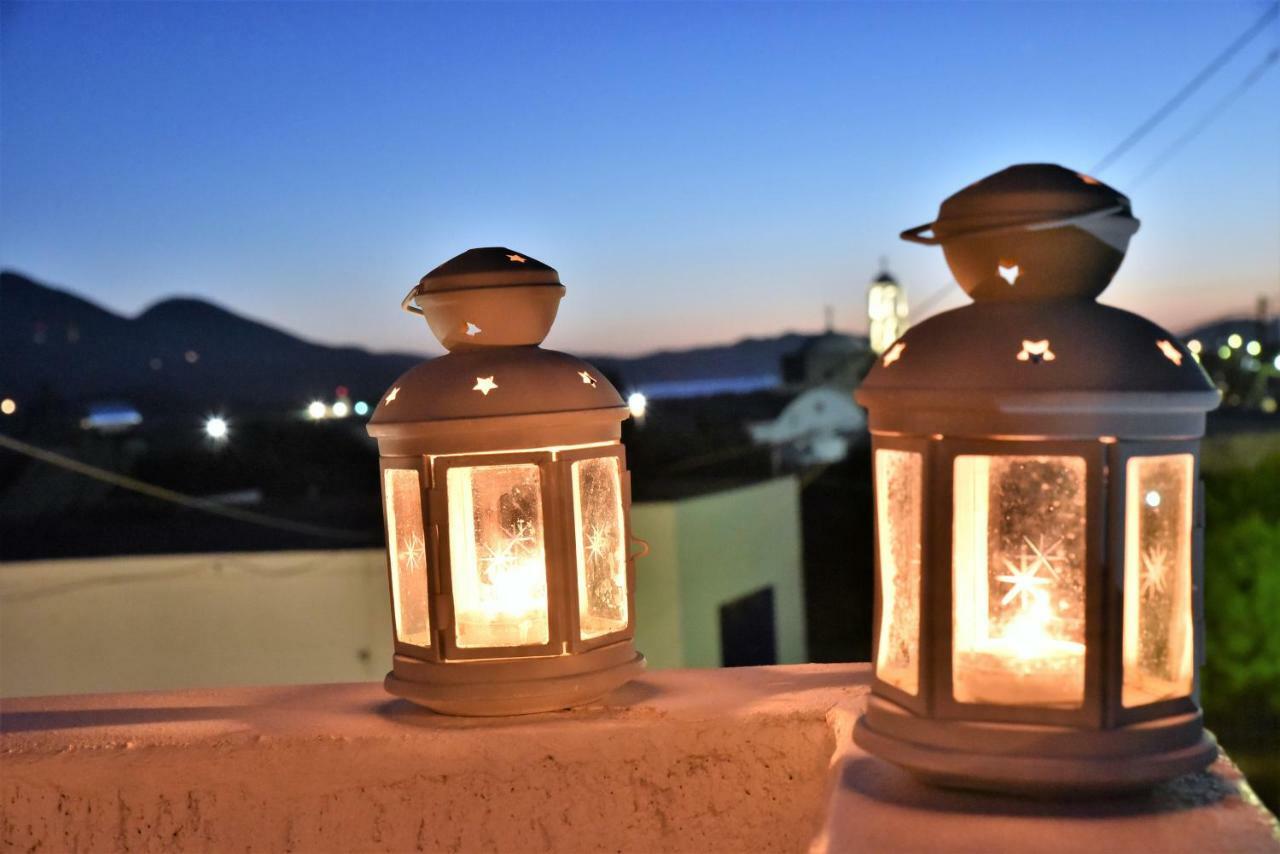 Avra Milos Guest house Zefiria