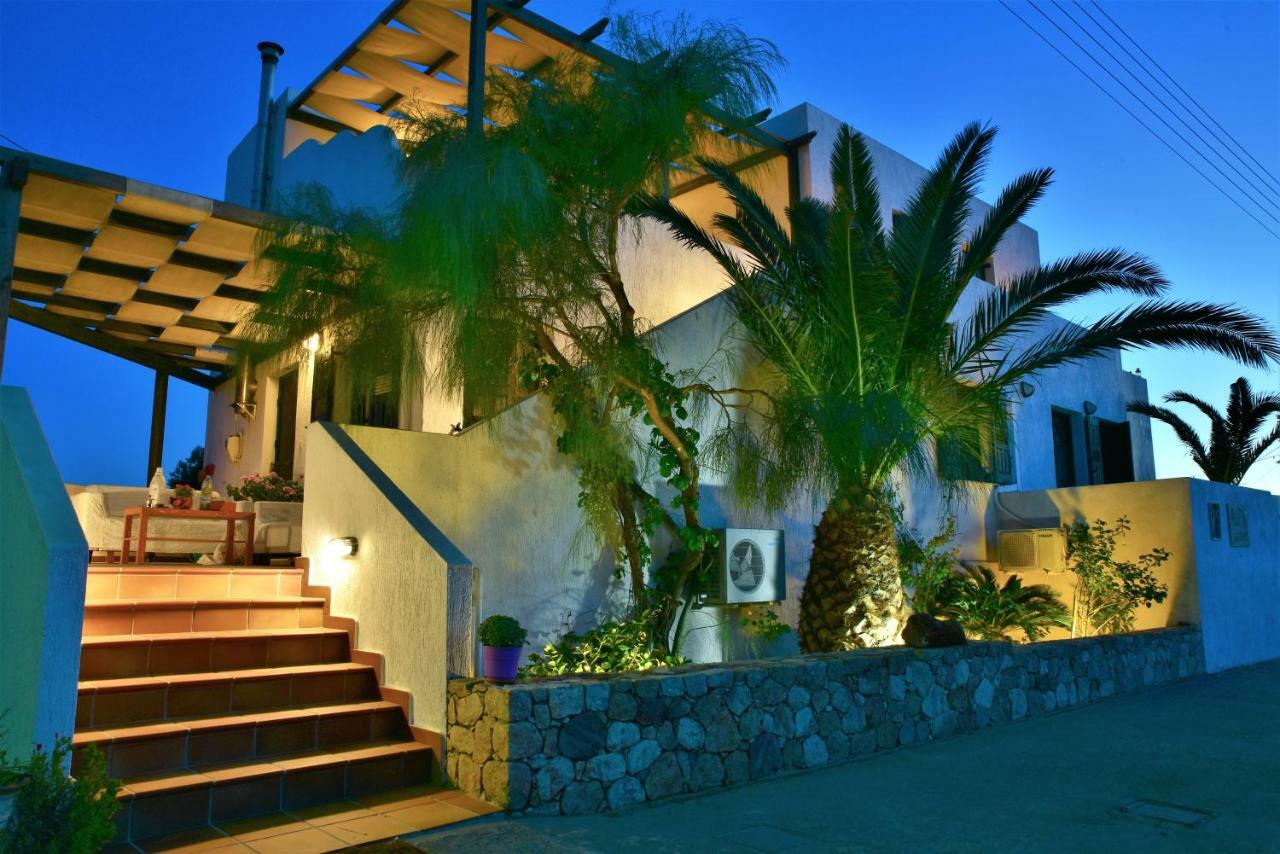 Avra Milos Guest house