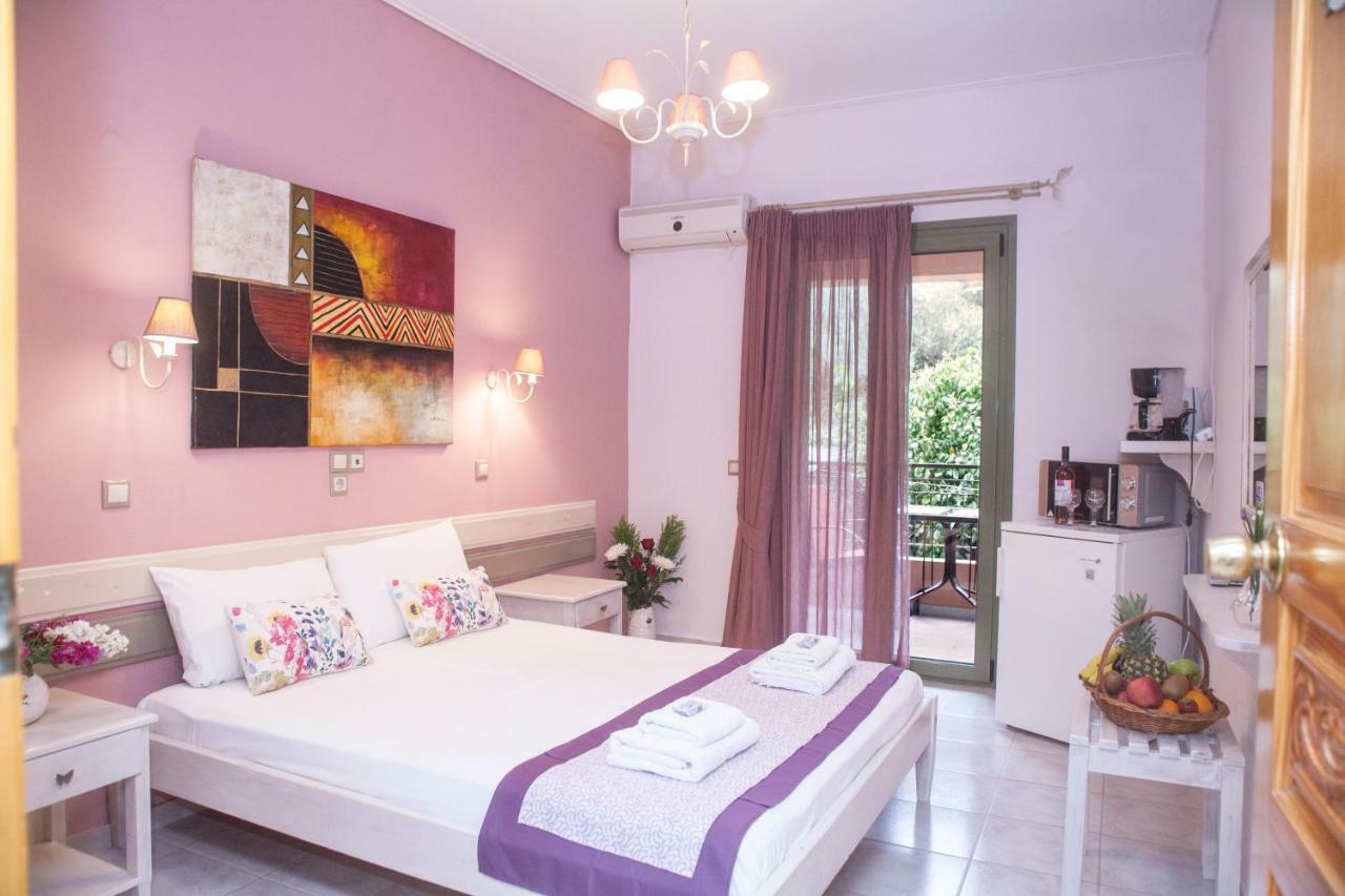Aparthotel Nontas Kalamitsi (Lefkada)