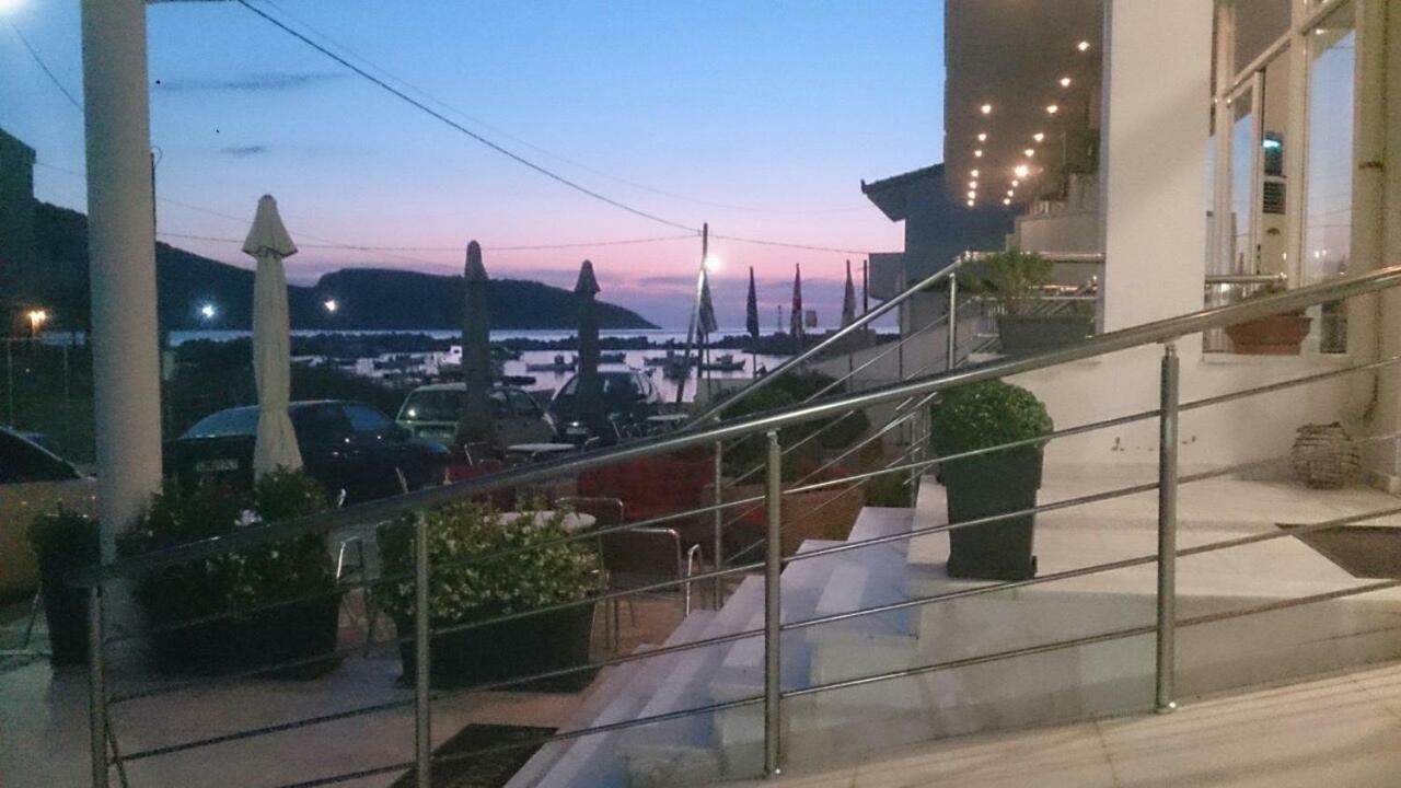 Porto Marathos 2*