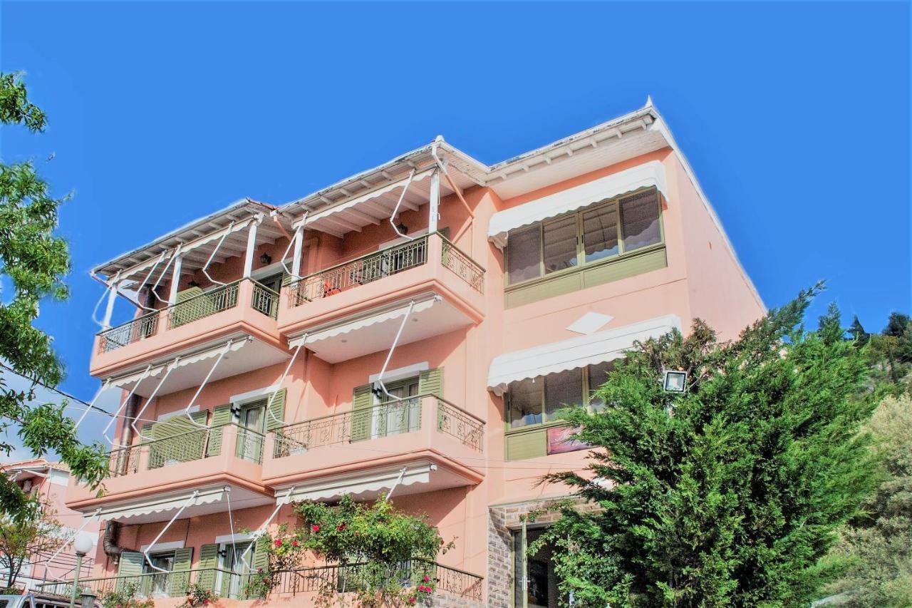 Nontas 2* Kalamitsi (Lefkada)
