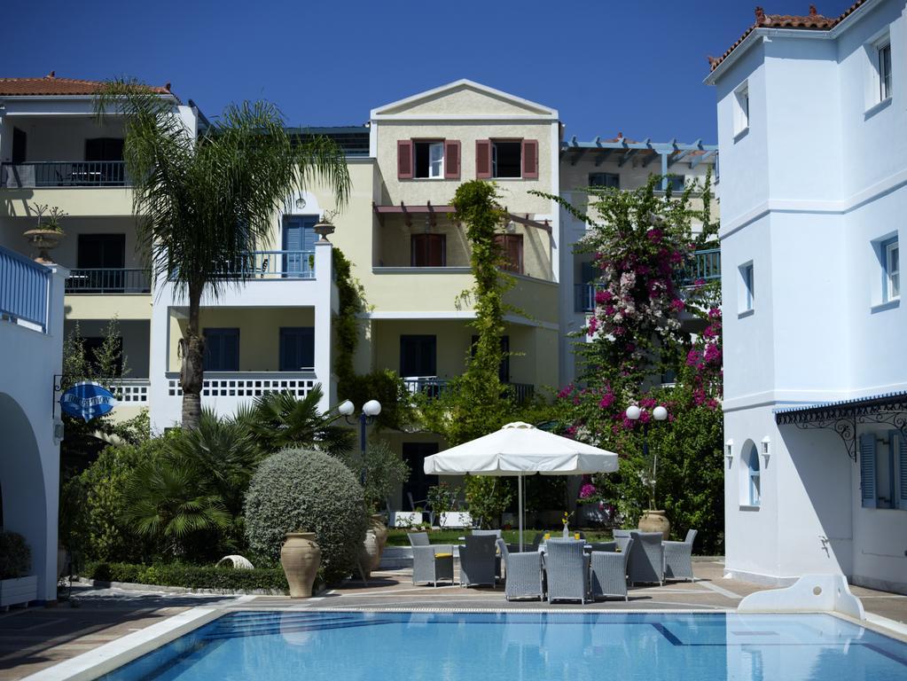 Nikis Village Poros Town