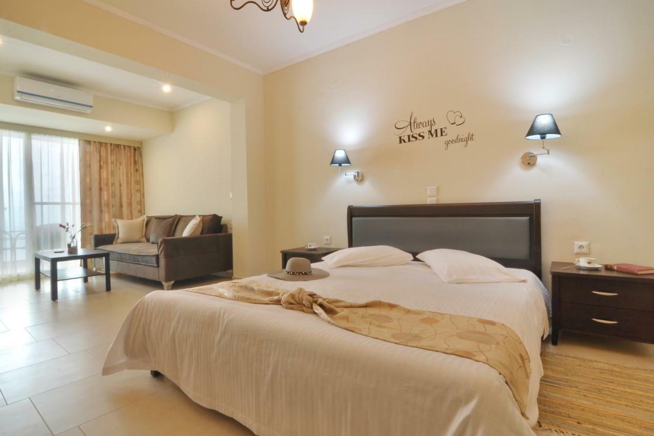 Apartment Golden Fox Studios And Suites *