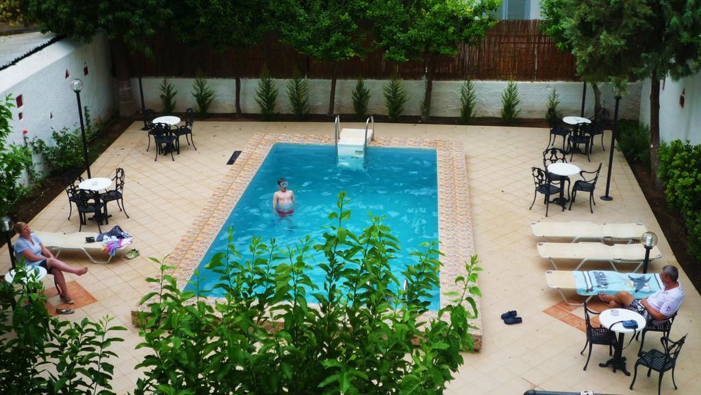 Bakos Hotel Loutraki (Corinthia)