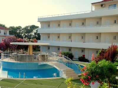 Bayside Katsaras Aparthotel