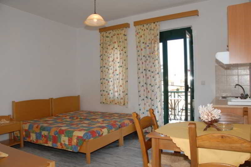 Romantica Aparthotel 3*