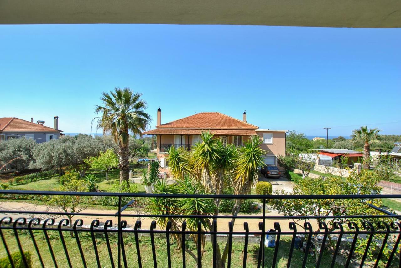 Apartment Moulinos *