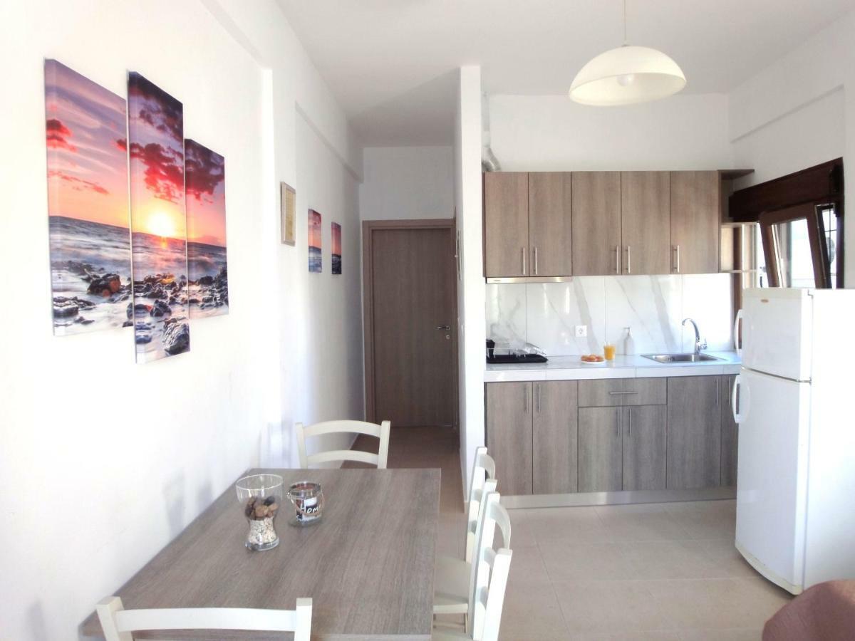 Nikogroup Mona Lisa Apartment Polychrono
