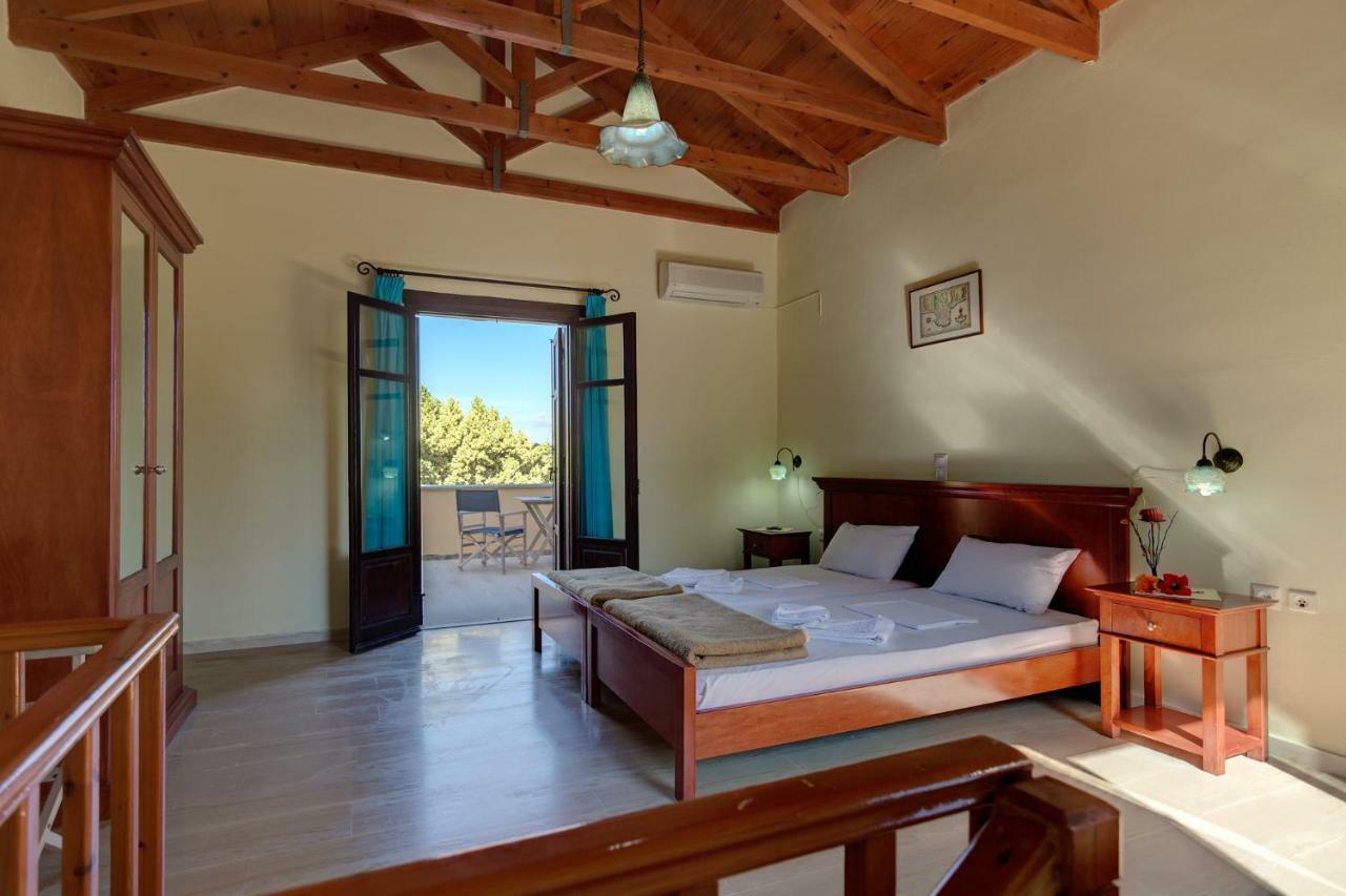 Heliopetra Independant Holiday home *
