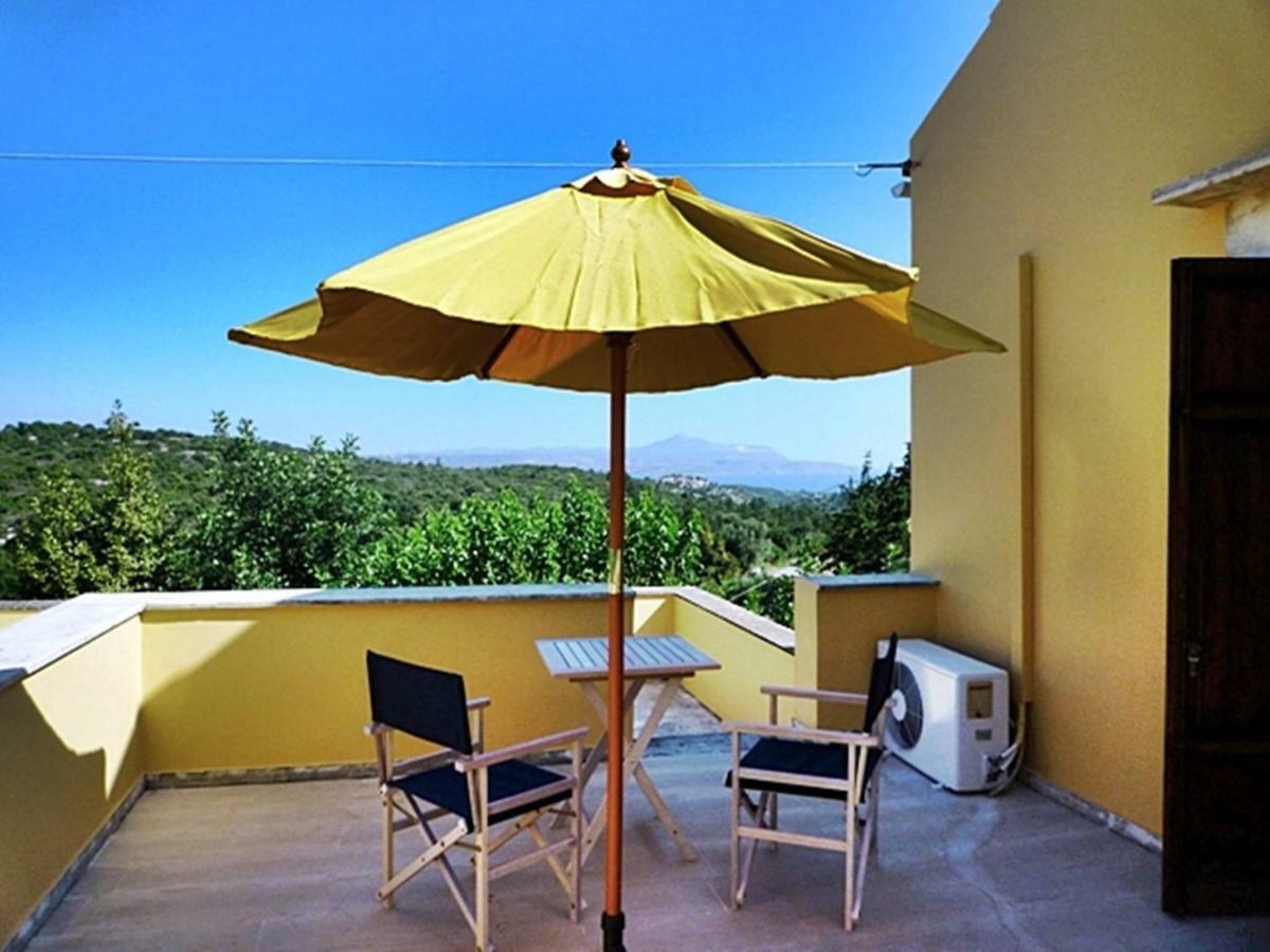 Holiday home Heliopetra Independant *