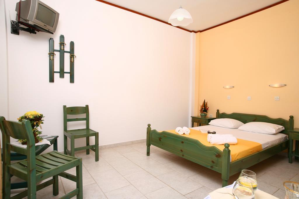 Poseidon Hotel 2*
