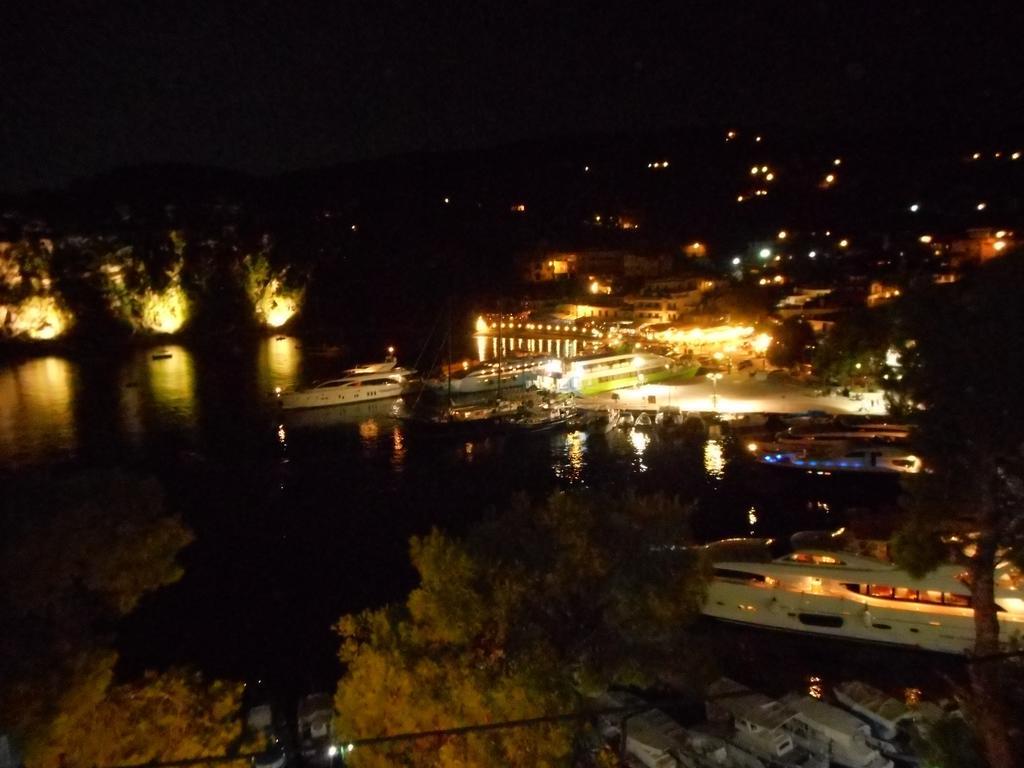 Galazios Kolpos Guest house 2*
