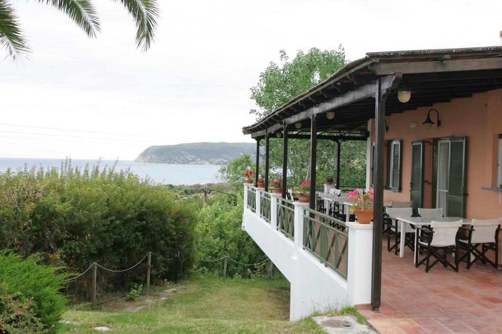 Mounda Aparthotel