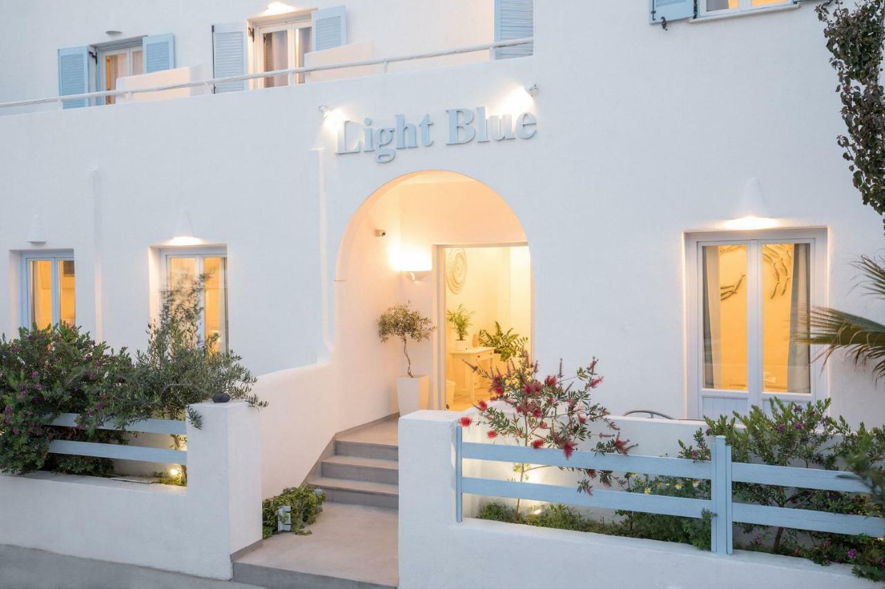 Light Blue Window Apartment Kamari (Santorini)