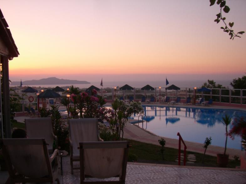 Nea Kydonia & Apartment