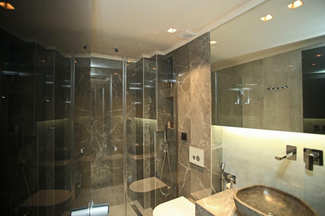 Athinais Luxury Hanioti