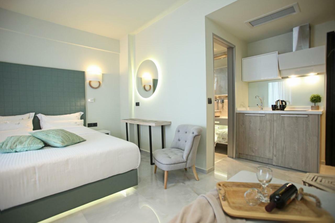Athinais Luxury Hanioti