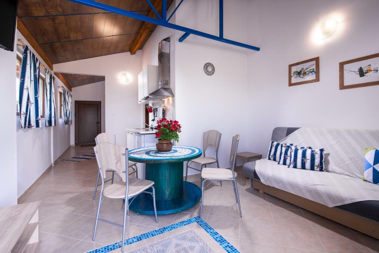 Aparthotel Blue Breeze *
