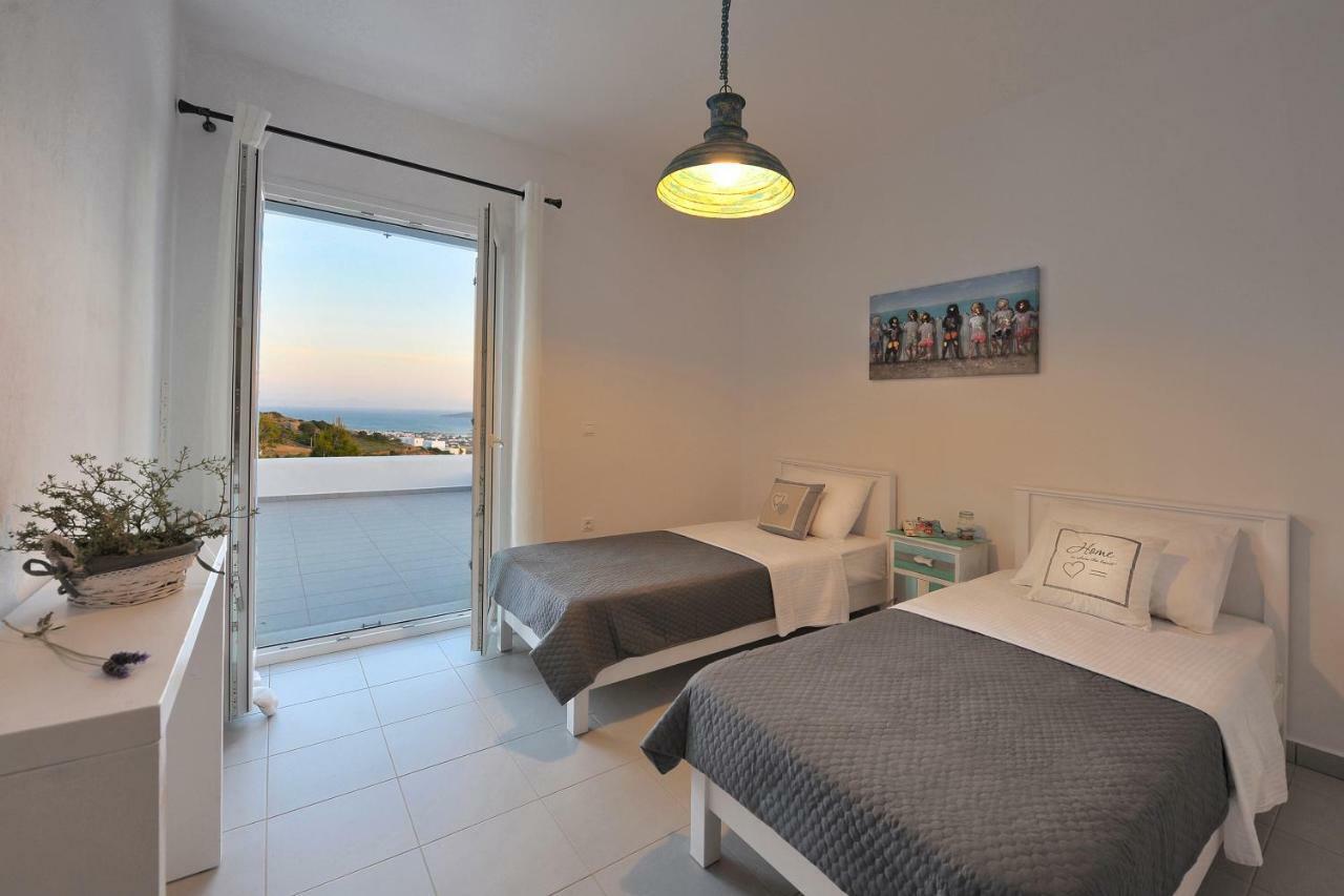 Sunset Villa *